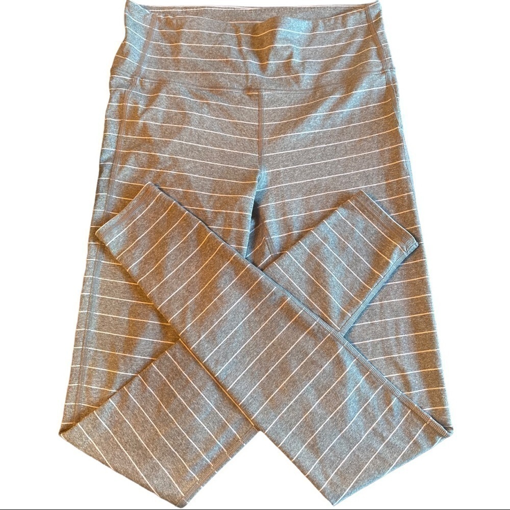 Athleta Leggings Women's Size‎ Medium Grey and White Stripped